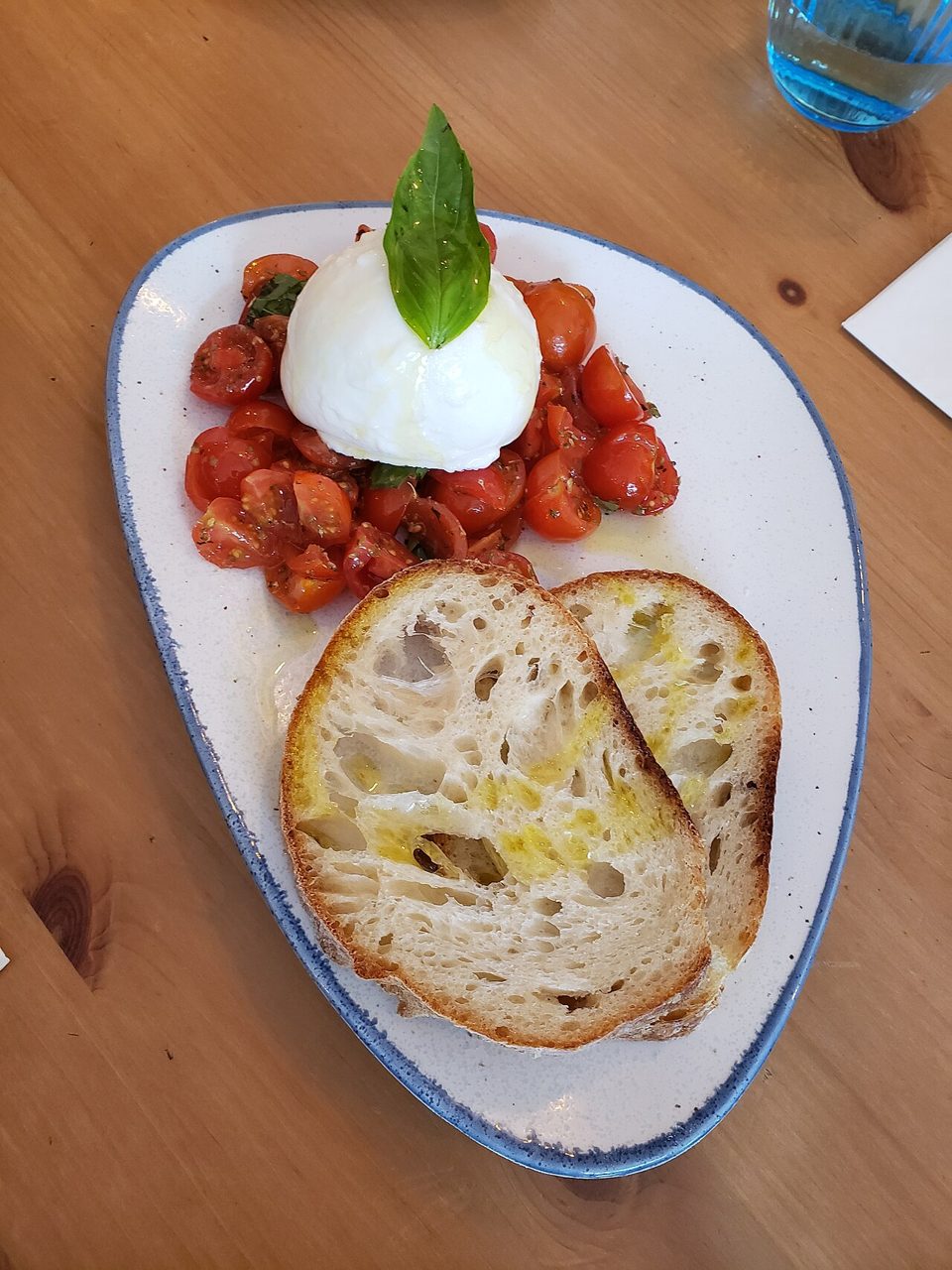 Burrata con pomodorini